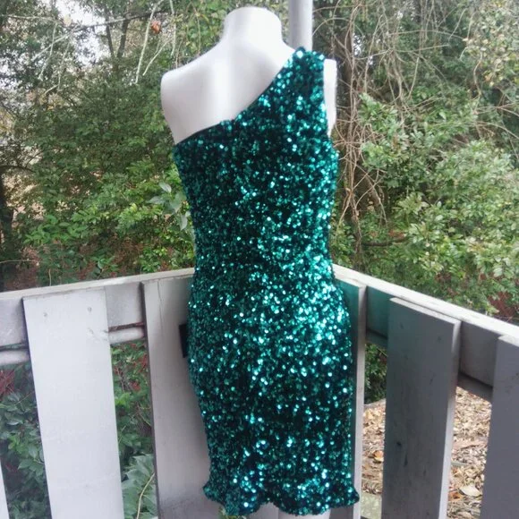 Lulus Sequin One Shoulder Body Con Mini Dress - Picture 4 of 11